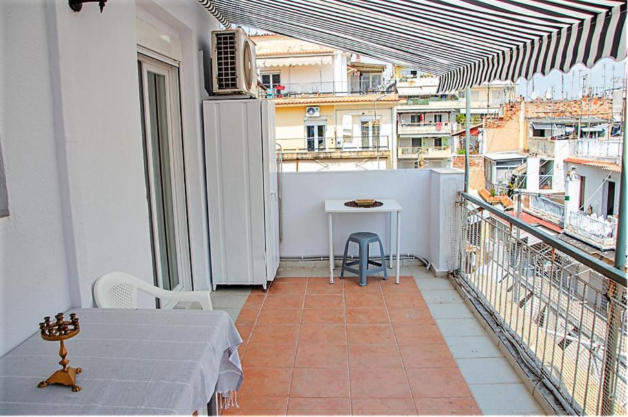 Kassandrou Suite Hot Tub-Jakuzzi - 2 Bedrooms - Big Balcony - Center سالونيك المظهر الخارجي الصورة