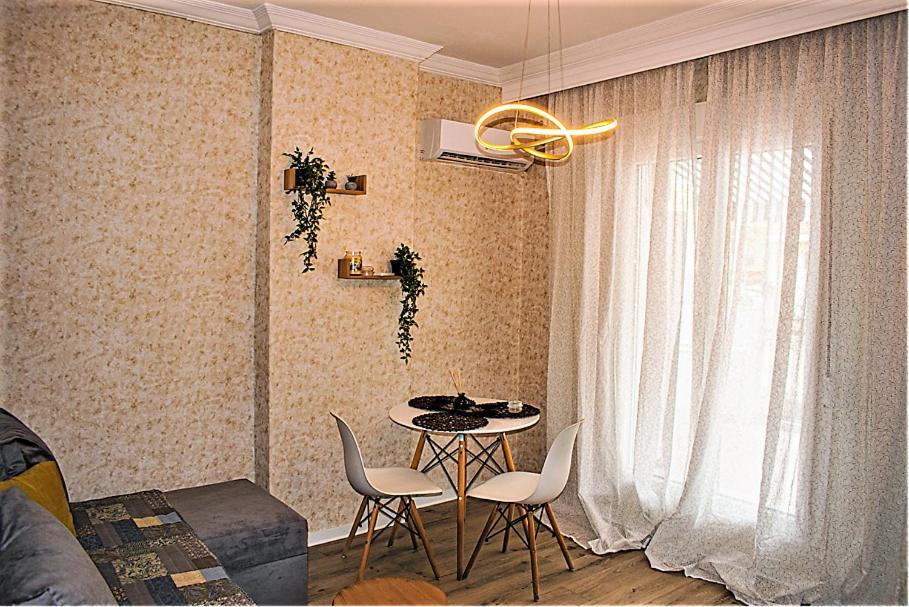 Kassandrou Suite Hot Tub-Jakuzzi - 2 Bedrooms - Big Balcony - Center سالونيك المظهر الخارجي الصورة